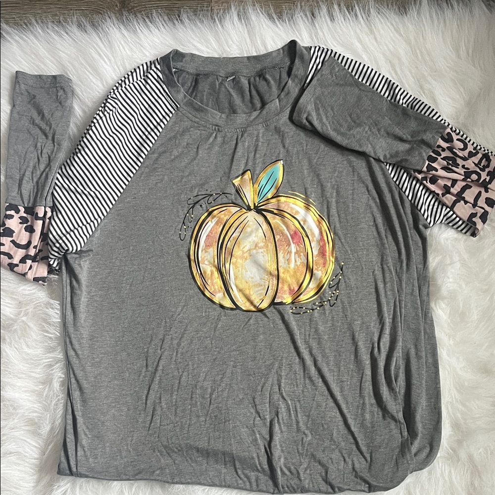 Gray Pumpkin Graphic Long Sleeve Shirt